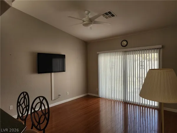 $2,000 | 10136 Thunder Rapids Court, Las Vegas, NV 89148