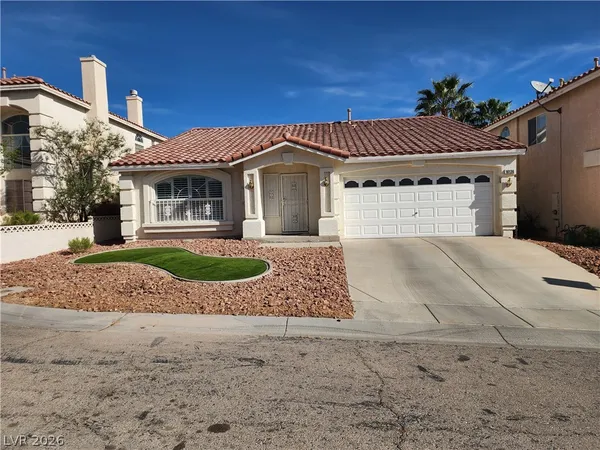 $2,000 | 10136 Thunder Rapids Court, Las Vegas, NV 89148