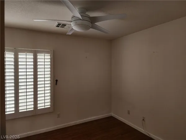 $2,000 | 10136 Thunder Rapids Court, Las Vegas, NV 89148