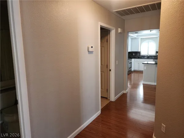 $2,000 | 10136 Thunder Rapids Court, Las Vegas, NV 89148