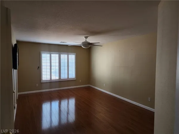 $2,000 | 10136 Thunder Rapids Court, Las Vegas, NV 89148