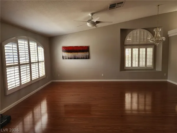 $2,000 | 10136 Thunder Rapids Court, Las Vegas, NV 89148