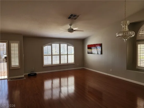 $2,000 | 10136 Thunder Rapids Court, Las Vegas, NV 89148