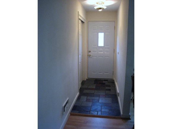 5 Hartley Road Binghamton, NY 13901 - Photo 7 of 24 Gallery Image 7