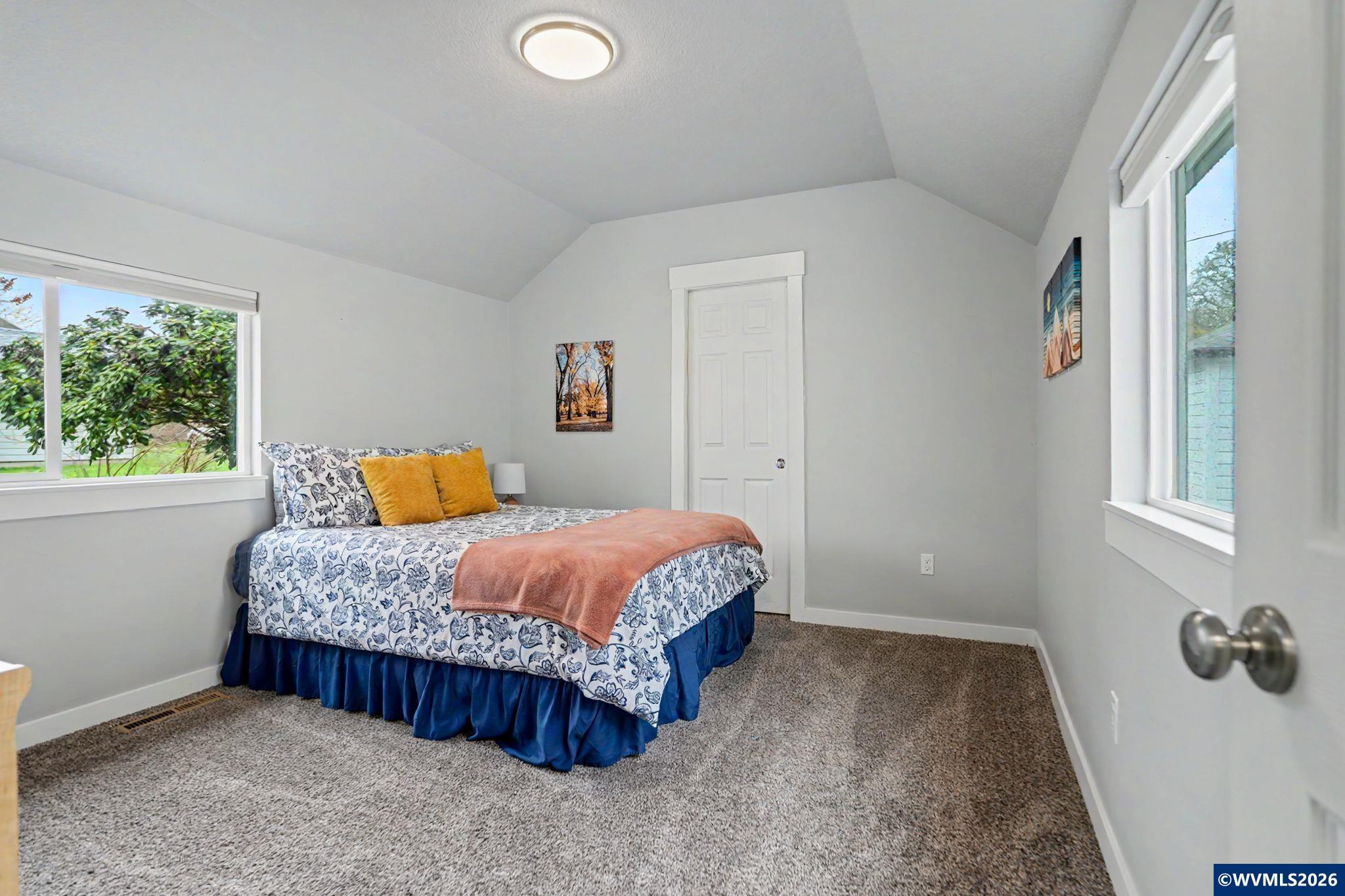 2340 Southwest Queen Avenue Albany, OR 97321 - Photo 25 of 50