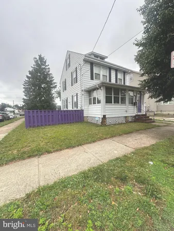 $2,500 | 700 Schiller Avenue, Hamilton, NJ 08610