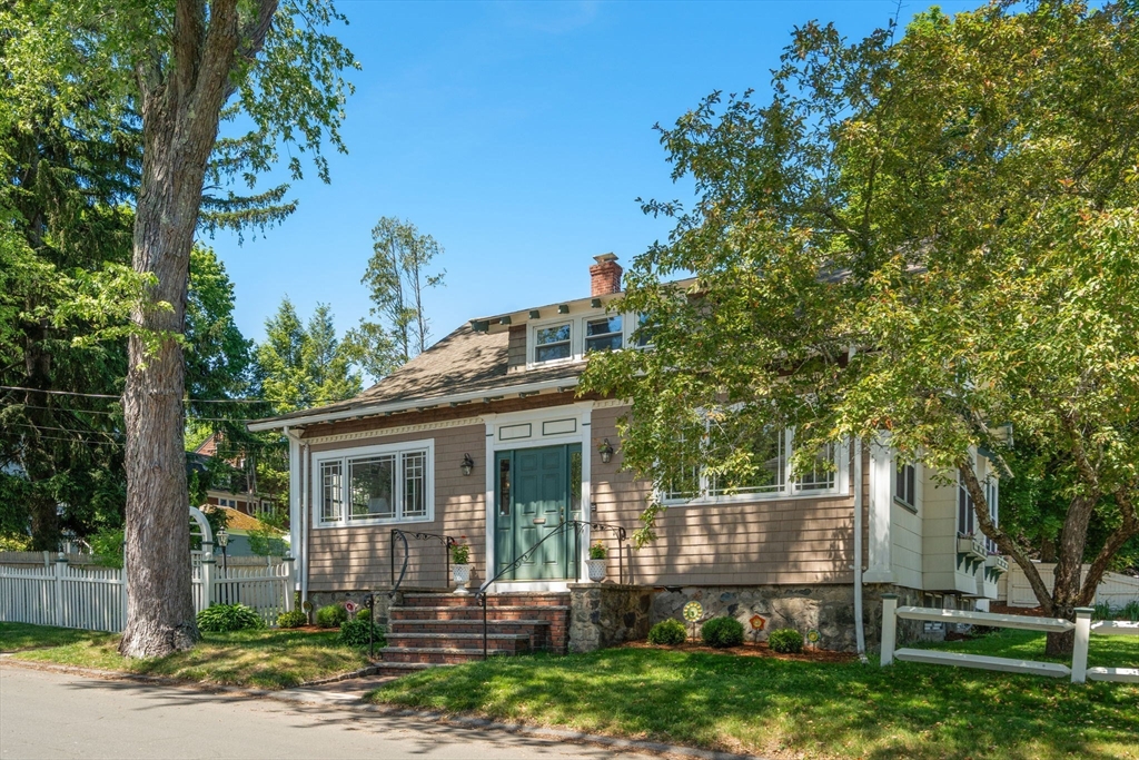 3 Chase Avenue Lexington, MA 02421 - Photo 2 of 39