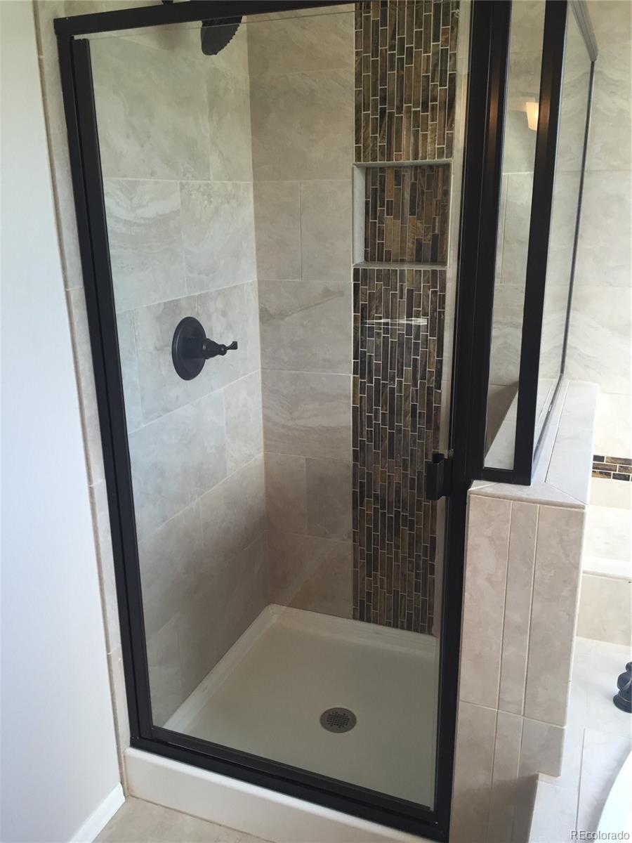 9827 Venneford Ranch Road Highlands Ranch, CO 80126 - Photo 23 of 35 Gallery Image 23