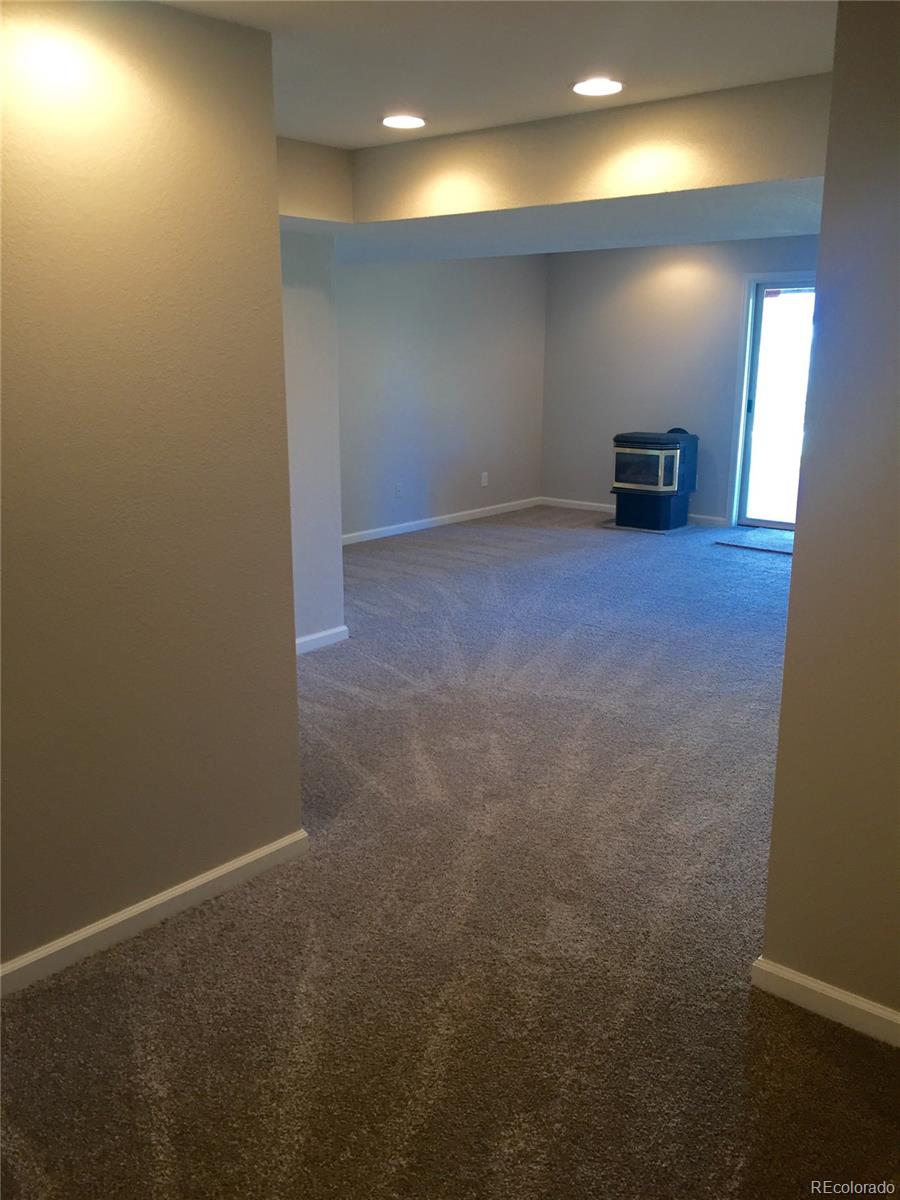 9827 Venneford Ranch Road Highlands Ranch, CO 80126 - Photo 25 of 35 Gallery Image 25
