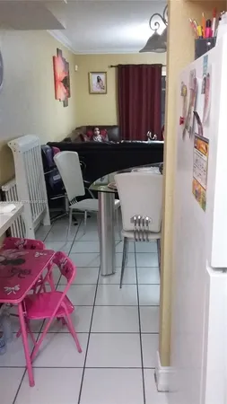 $2,100 | 3021 West 76th Street, Unit C212, Hialeah Gardens, FL 33018