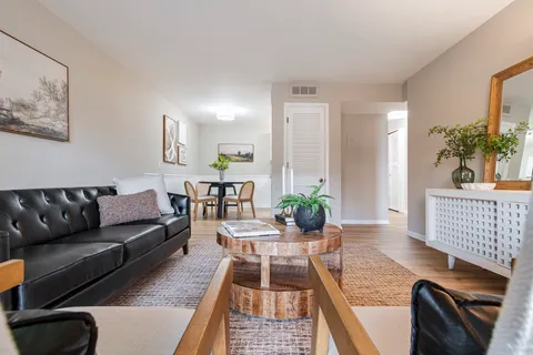 $310,000 | 4425 Westlawn Drive, Unit D102, Nashville, TN 37209