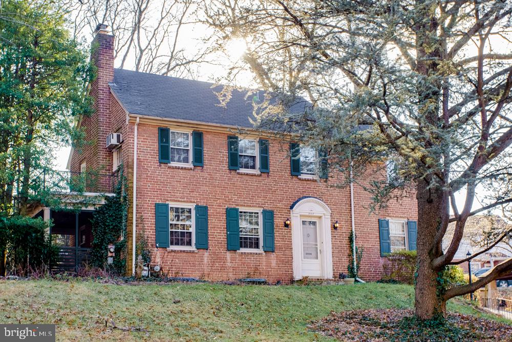 2317 Valley Road Harrisburg, PA 17104 - Photo 1 of 31 Gallery Image 1