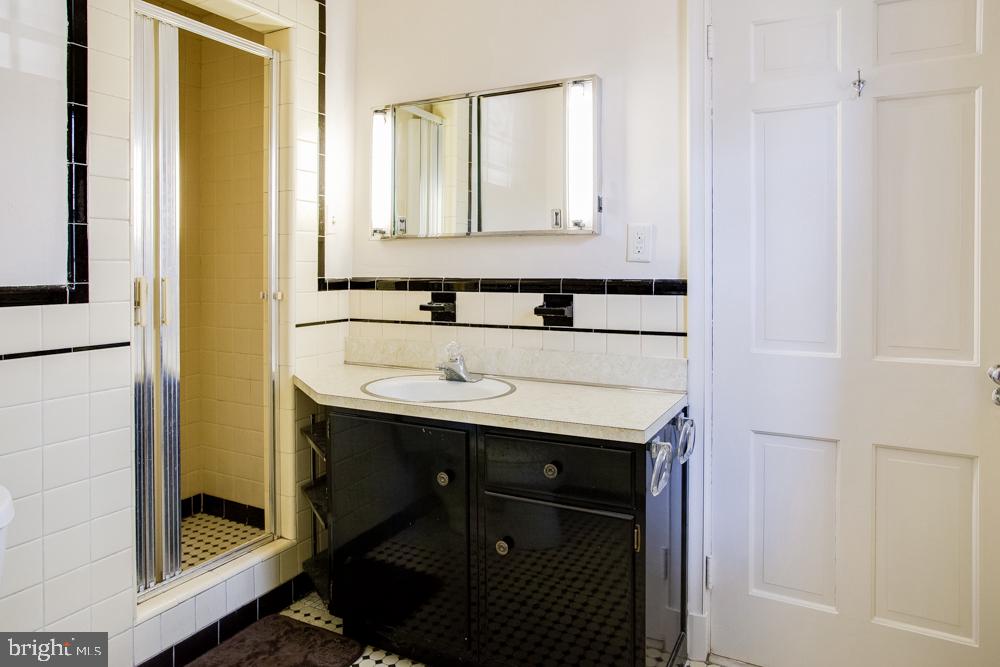 2317 Valley Road Harrisburg, PA 17104 - Photo 25 of 31 Gallery Image 25