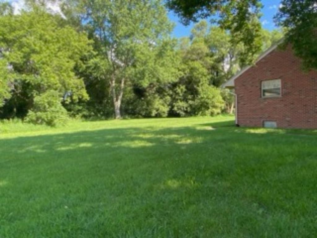 72050 Van Dyke Road Romeo, MI 48065 - Photo 4 of 47 50148656-6b0f4c3d-f0bc-468a-9d69-18f976f889d7.JPG
