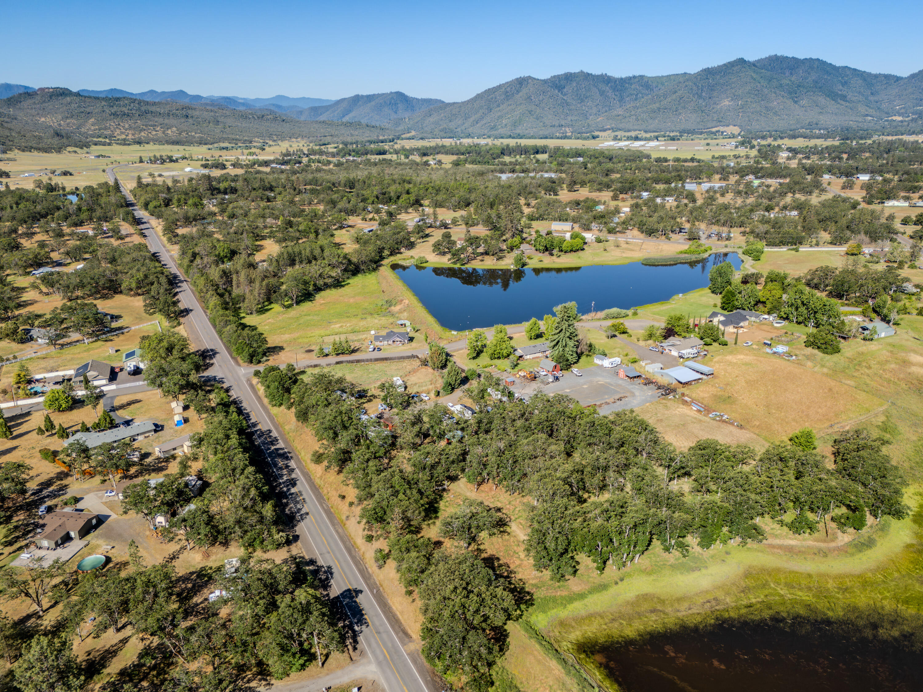 11775 Michael Road White City, OR 97503 - Photo 13 of 17 a view of lake with mountain