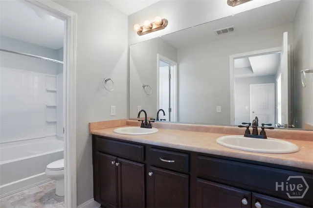 $329,900 | 120 Bonnie Circle, Ellabell, GA 31308