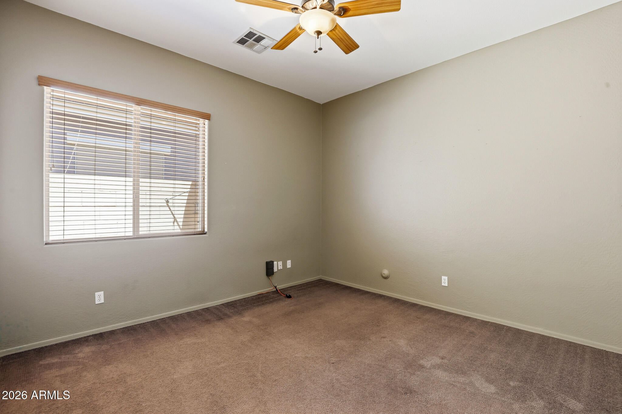 18185 West Rimrock Street Surprise, AZ 85388 - Photo 17 of 32 18185_W_Rimrock_St_Surprise_AZ_85388_021