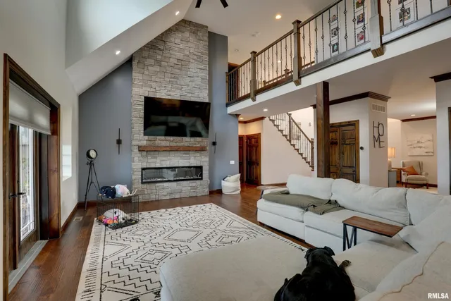 $760,000 | 3870 County Road 329, Palmyra, MO 63461