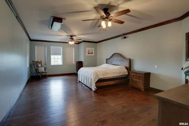 $760,000 | 3870 County Road 329, Palmyra, MO 63461