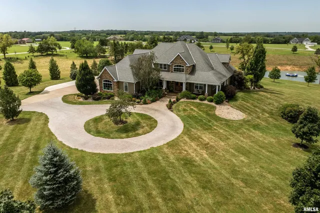 $760,000 | 3870 County Road 329, Palmyra, MO 63461