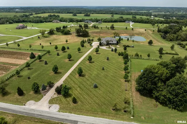 $760,000 | 3870 County Road 329, Palmyra, MO 63461