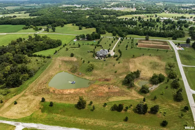 $760,000 | 3870 County Road 329, Palmyra, MO 63461