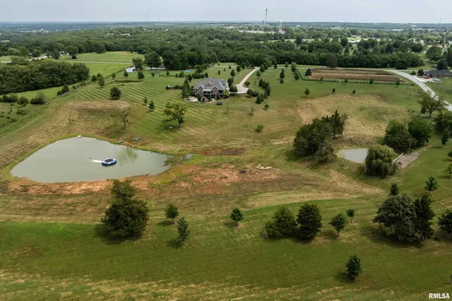 $760,000 | 3870 County Road 329, Palmyra, MO 63461