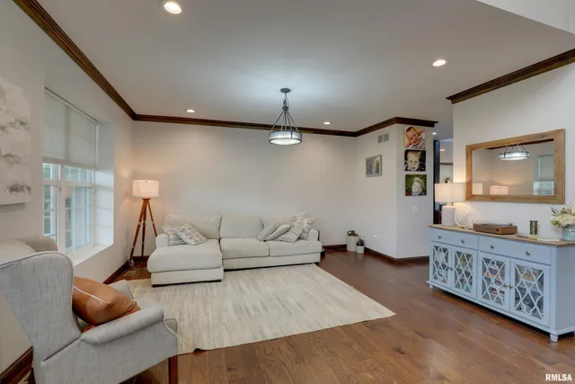 $760,000 | 3870 County Road 329, Palmyra, MO 63461