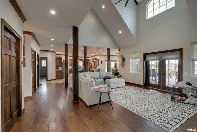 $760,000 | 3870 County Road 329, Palmyra, MO 63461