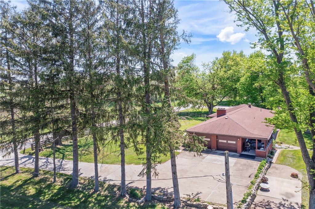 331 Old Hickory Ridge Road Washington, PA 15301 - Photo 3 of 25 Gallery Image 3