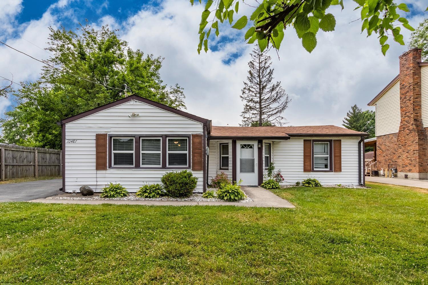 10487 Pottinger Road Cincinnati, OH 45251 - Photo 2 of 29 Gallery Image 2