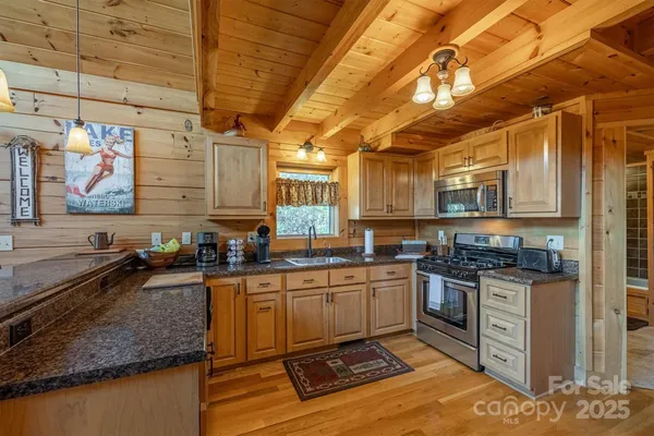 $619,900 | 1143 Grandview Peaks Drive, Nebo, NC 28761