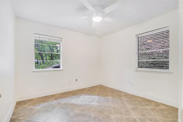 $2,100 | 2903 Edgewater Drive, Unit A, Austin, TX 78733