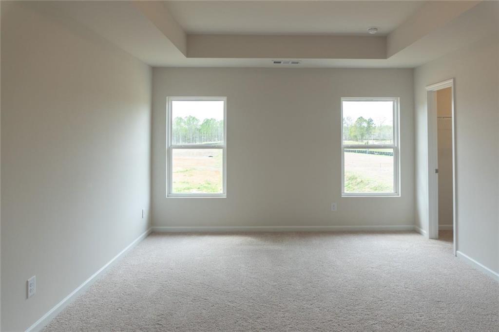 74 Hampton Ridge Way Jefferson, GA 30549 - Photo 9 of 15 a view of room and window