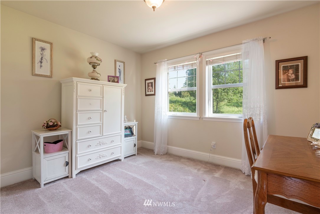 12911 Chain Lake Road Snohomish, WA 98290 - Photo 19 of 25