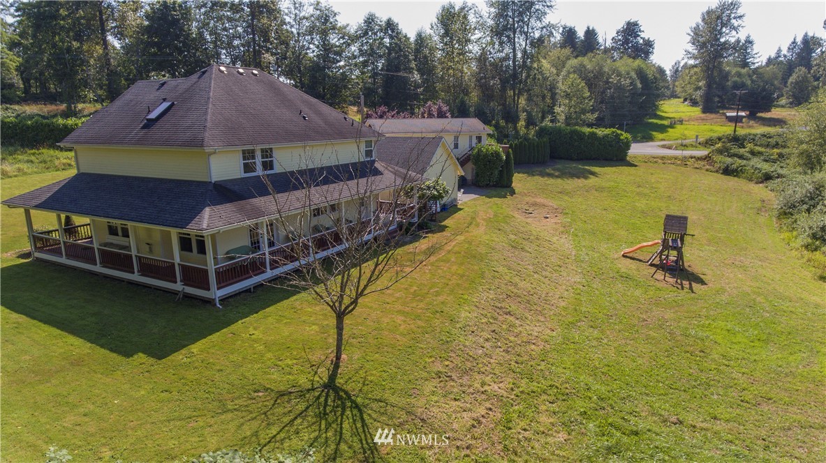 12911 Chain Lake Road Snohomish, WA 98290 - Photo 8 of 25