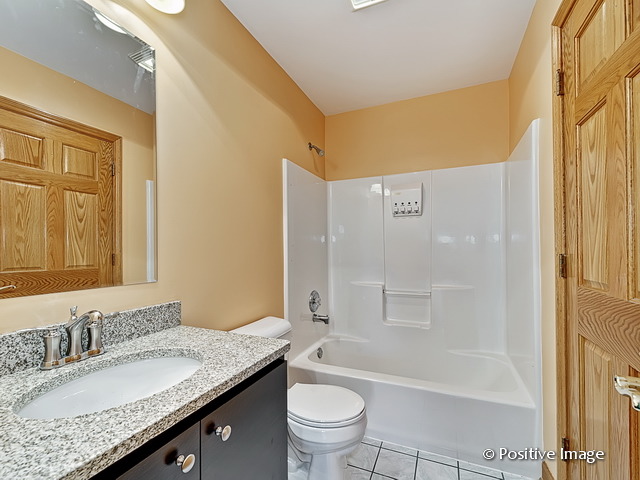 1753 Tanager Way Long Grove, IL 60047 - Photo 22 of 24