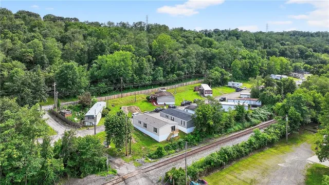 $130,000 | 16 Surf Drive, Unit 1, Bunola, PA 15020