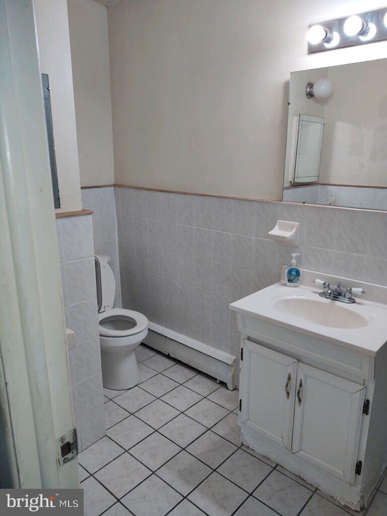 1906 Garrett Road Lansdowne, PA 19050 - Photo 3 of 7