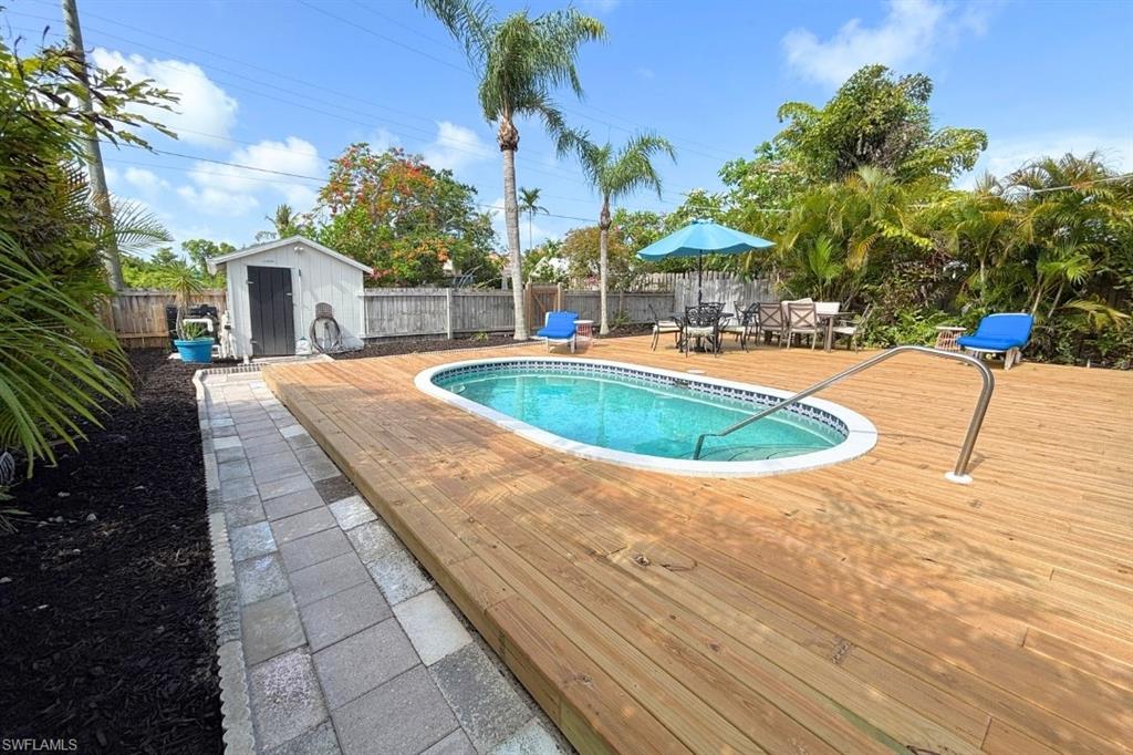 1012 Ridge Street Naples, FL 34103 - Photo 15 of 19 New deck!!