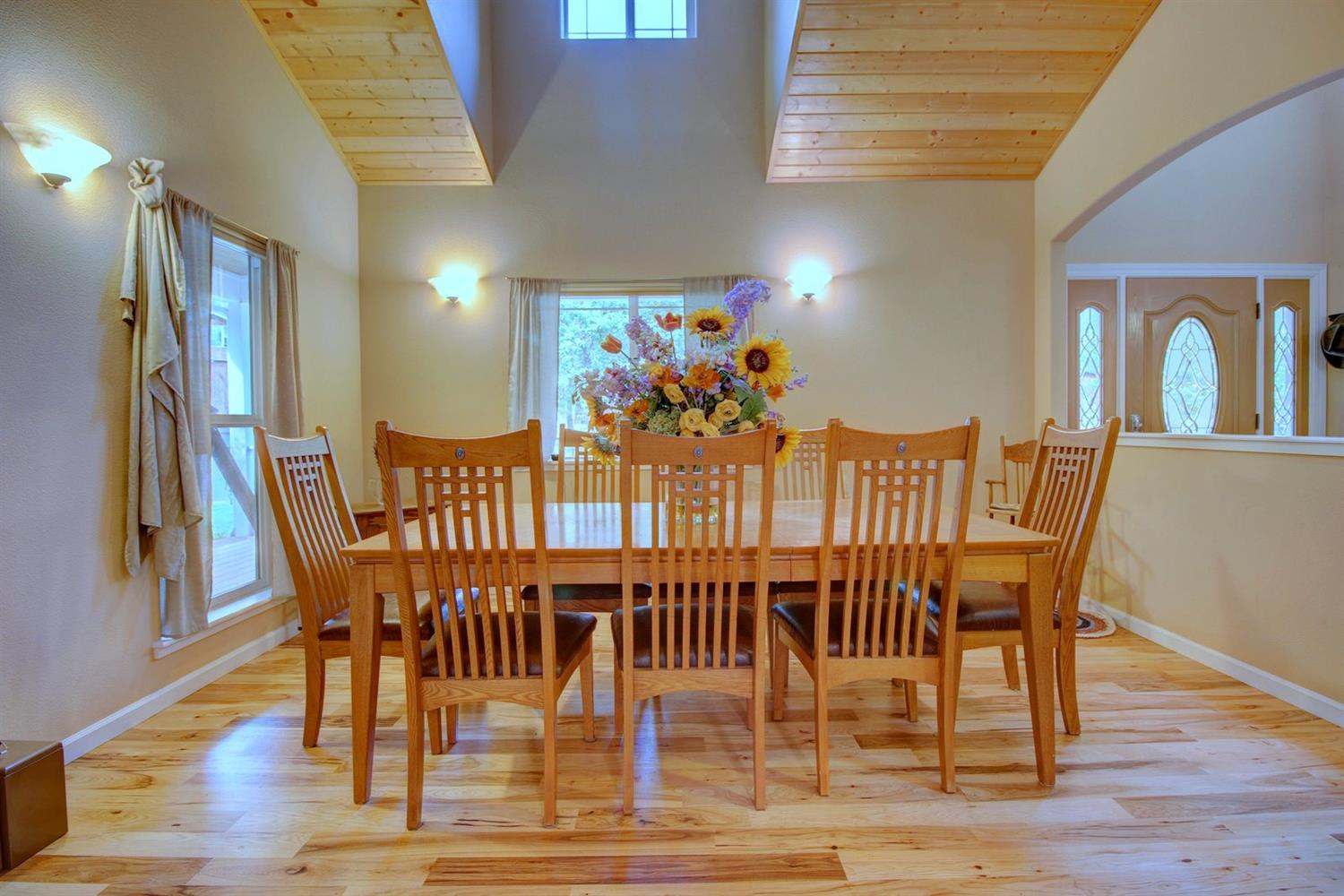 1065 Riessen Road Grants Pass, OR 97526 - Photo 12 of 32 Additional Photo