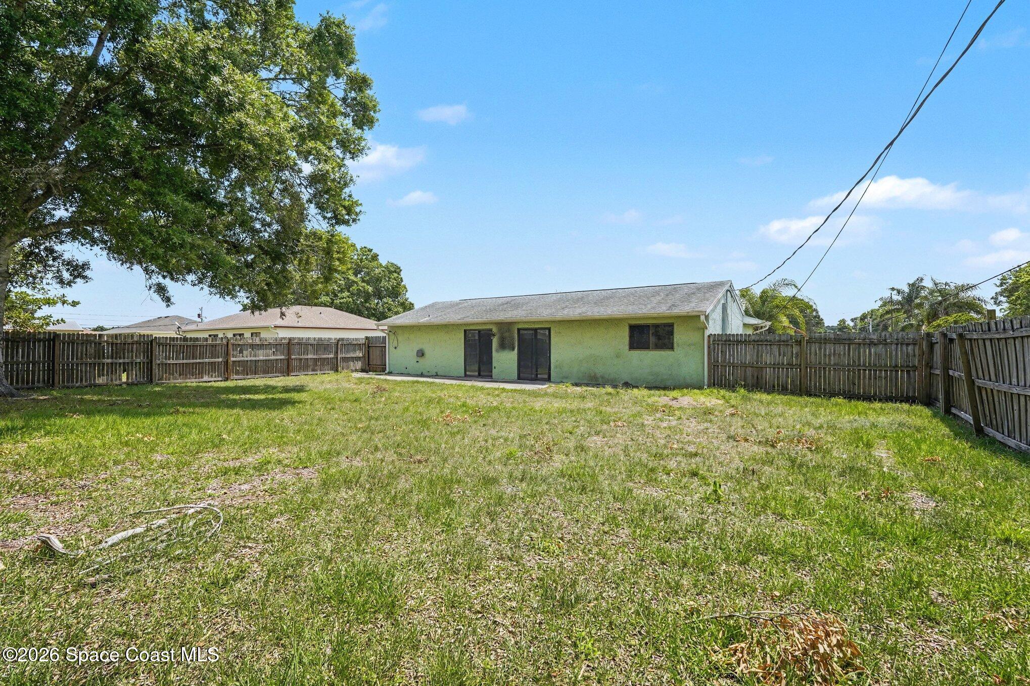 193 Mabry Street Sebastian, FL 32958 - Photo 21 of 25 021_file_2001