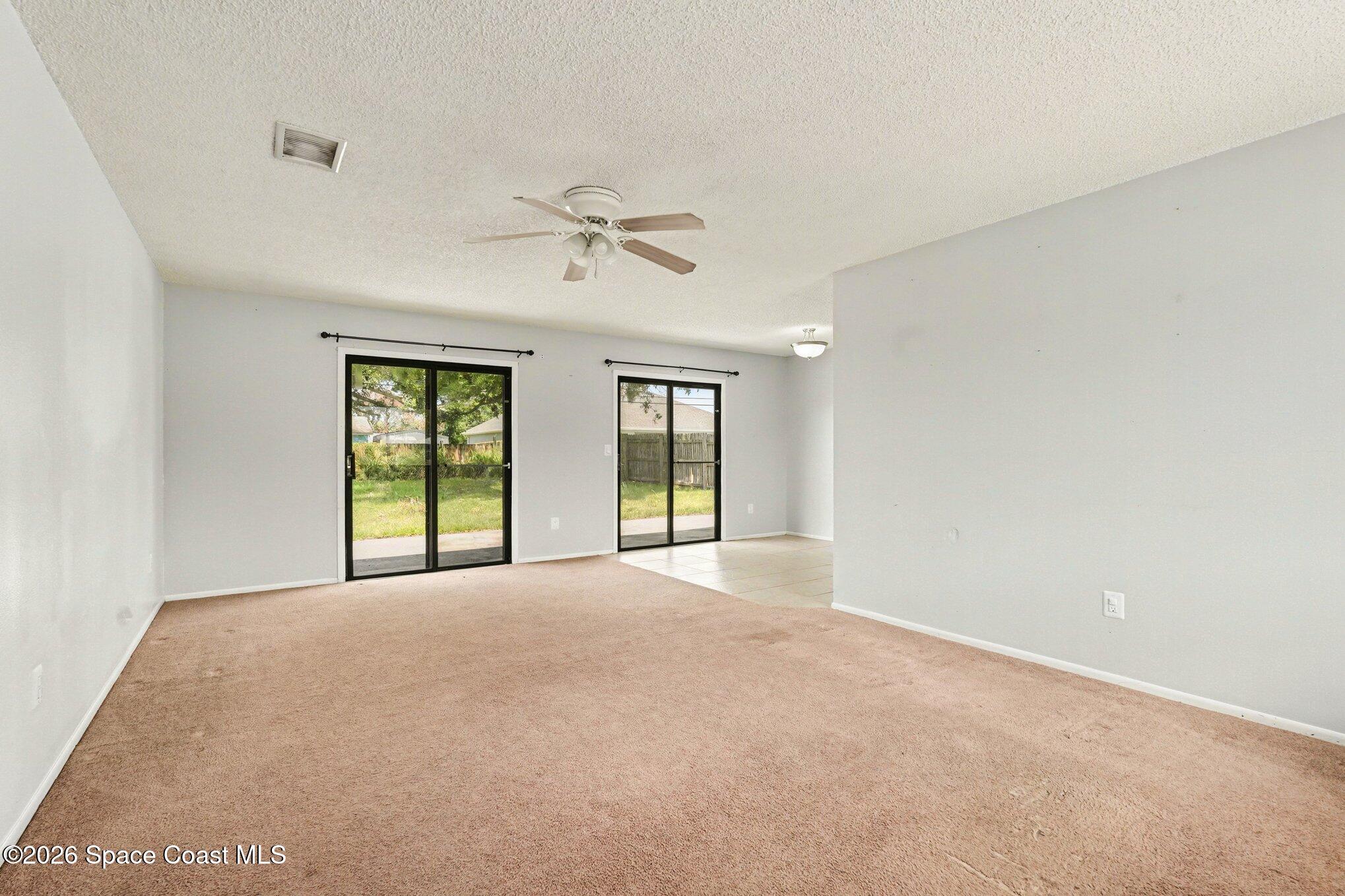 193 Mabry Street Sebastian, FL 32958 - Photo 10 of 25 010_file_2159
