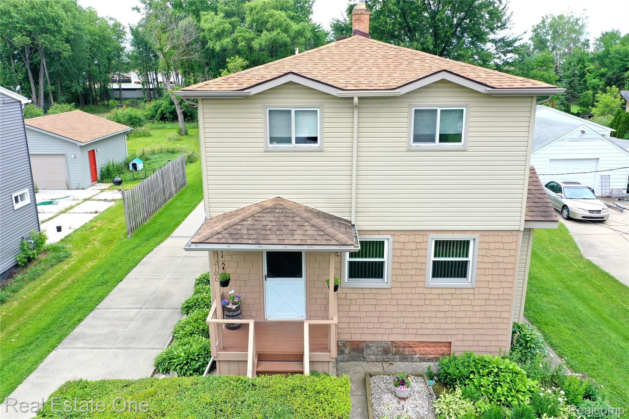 2100 Orpington Road Troy, MI 48083 - Photo 1 of 31 1.jpeg