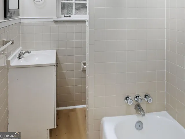 $289,900 | 4218 Durham Circle, Stone Mountain, GA 30083