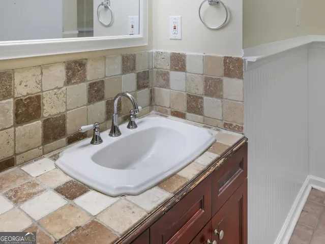 $289,900 | 4218 Durham Circle, Stone Mountain, GA 30083