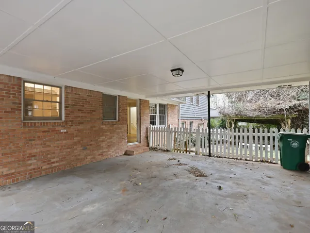 $289,900 | 4218 Durham Circle, Stone Mountain, GA 30083