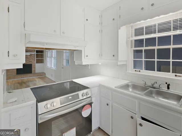 $289,900 | 4218 Durham Circle, Stone Mountain, GA 30083