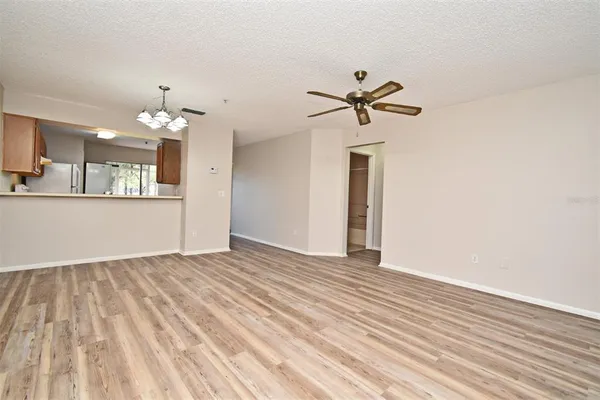 $230,000 | 144 Reserve Circle, Unit 112, Oviedo, FL 32765