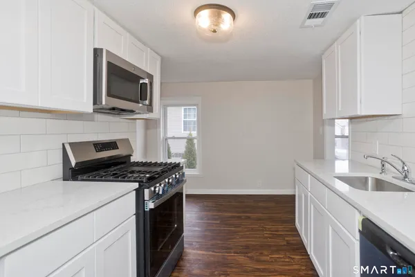 $405,000 | 19 Kellogg Street, Westfield, MA 01085